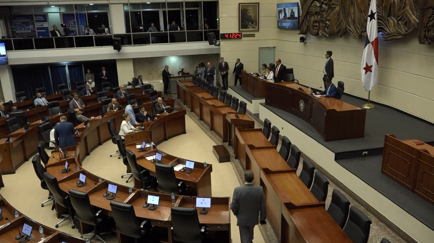 Diputados exigen a presidenta de la Asamblea Nacional publicar planillas
