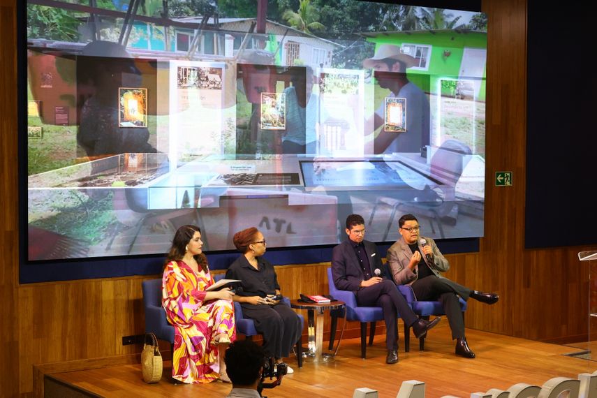 El Museo del Canal de Panamá lanzó este viernes el primer volumen de Faro