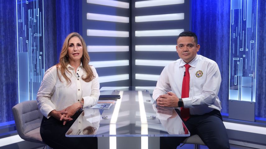 Los ciberdelitos no discriminan y con la nuevas tecnologías están a la orden del día. La Policía Nacional recomienda estar alertas ante los mensajes que llegan a Whatsapp. Los ciberdelitos no discriminan y con la nuevas tecnologías están a la orden del día. La Policía Nacional recomienda estar alertas ante los mensajes que llegan a Whatsapp.