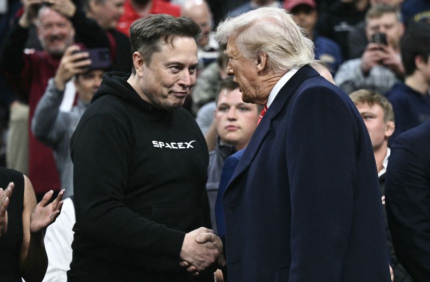 Trump descarta diálogo con Musk y dice que "perdió la cabeza" Trump descarta diálogo con Musk y dice que "perdió la cabeza"