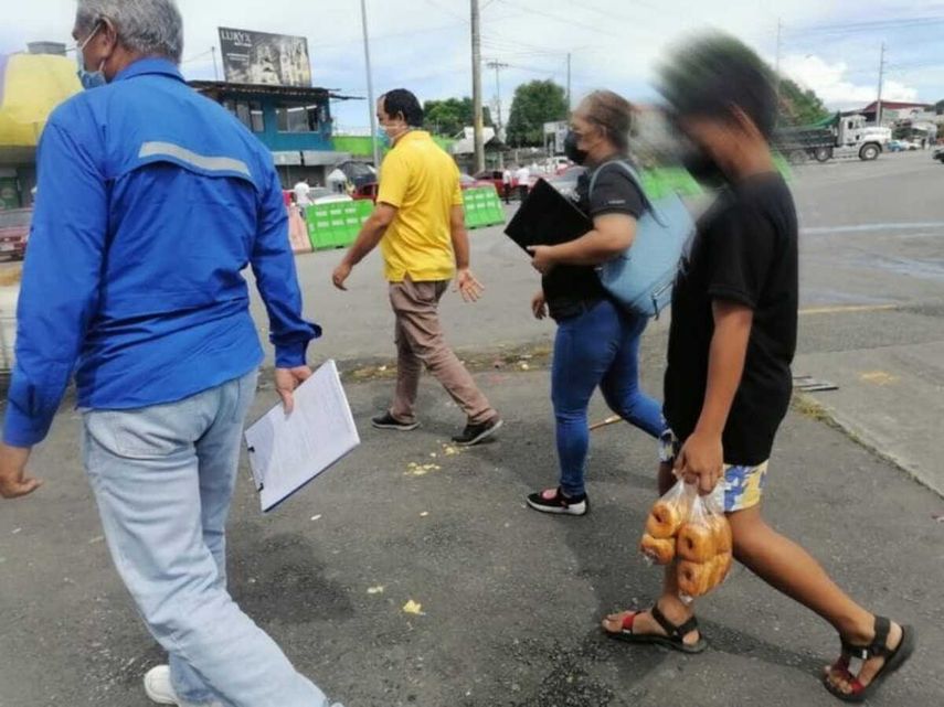 Personal del MITRADEL detectó a 10 menores de edad en Paso Canoas y Bugaba dedicados a ventas informales.