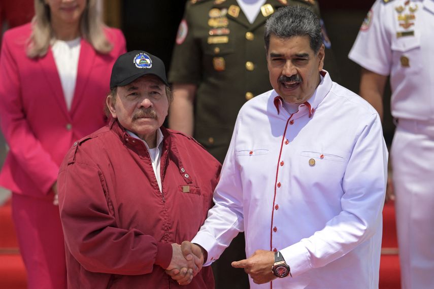 Daniel Ortega augura una gran victoria de Maduro en elecciones de Venezuela