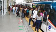 El Metro de Panamá, S.A. anunció que a partir del próximo lunes 11 de mayo implementará un nuevo plan operativo para optimizar el servicio ante el incremento sostenido de pasajeros registrado en las últimas semanas, asociado al aumento en los precios del combustible. El Metro de Panamá, S.A. anunció que a partir del próximo lunes 11 de mayo implementará un nuevo plan operativo para optimizar el servicio ante el incremento sostenido de pasajeros registrado en las últimas semanas, asociado al aumento en los precios del combustible.