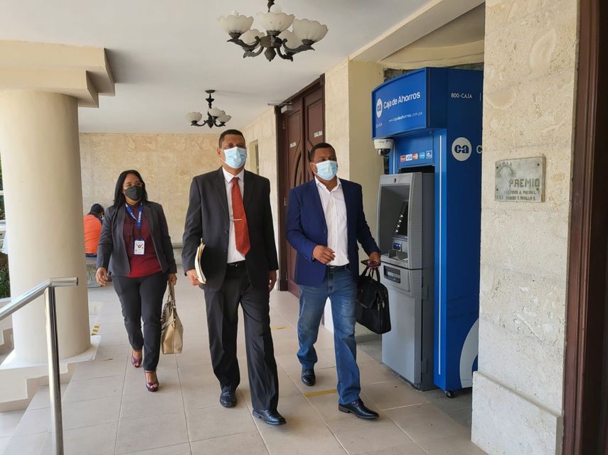 Presentan denuncia criminal contra Gerardo Solis por gastos