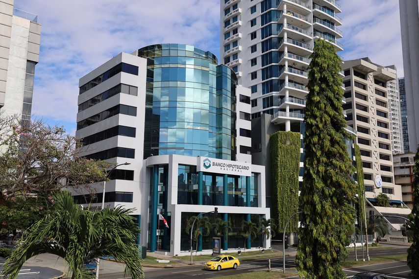 Banco Hipotecario Nacional recauda $8.5 millones en hipotecas pero enfrenta morosidad del 87 %