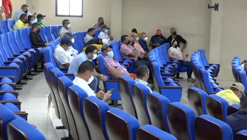 Representantes de Chiriquí acordaron convocar un congreso nacional para debatir acciones a tomar