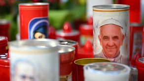 El papa Francisco pasó una noche tranquila