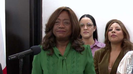 Lucy Molinar abandona el Meduca en medio del ruido por la compra de laptops