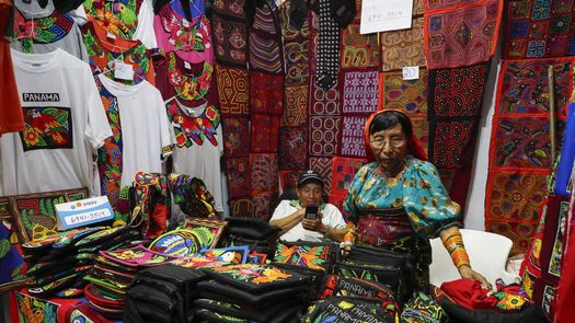 Más de 400 artesanos exhiben sus productos en Feria Nacional de Artesanía