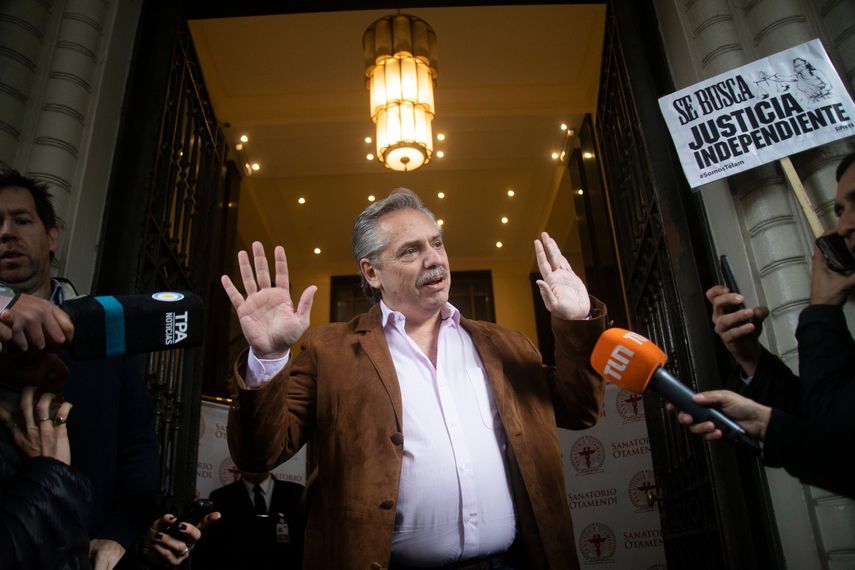 Argentina: Imputan a expresidente por malversación de fondos