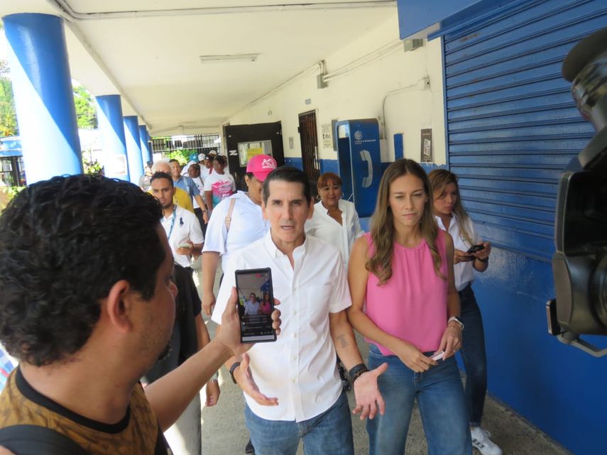 La Comisión Nacional de Elecciones Internas del partido Cambio Democrático (CD) envió una carta al Tribunal Electoral (TE), luego de las situaciones anómalas registradas en las votaciones del colectivo este domingo 19 de marzo.