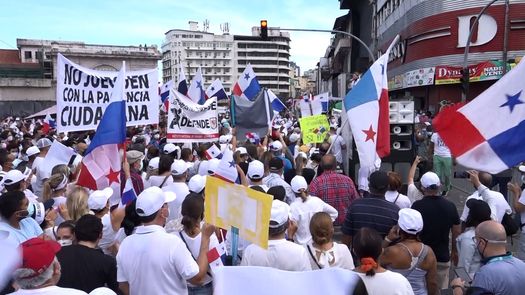 Diputados pretenden continuar con fueros y privilegios mediante reformas electorales