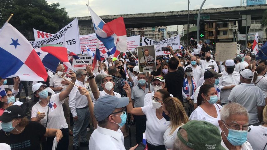 Movimiento pro Constituyente llama a la desobediencia civil