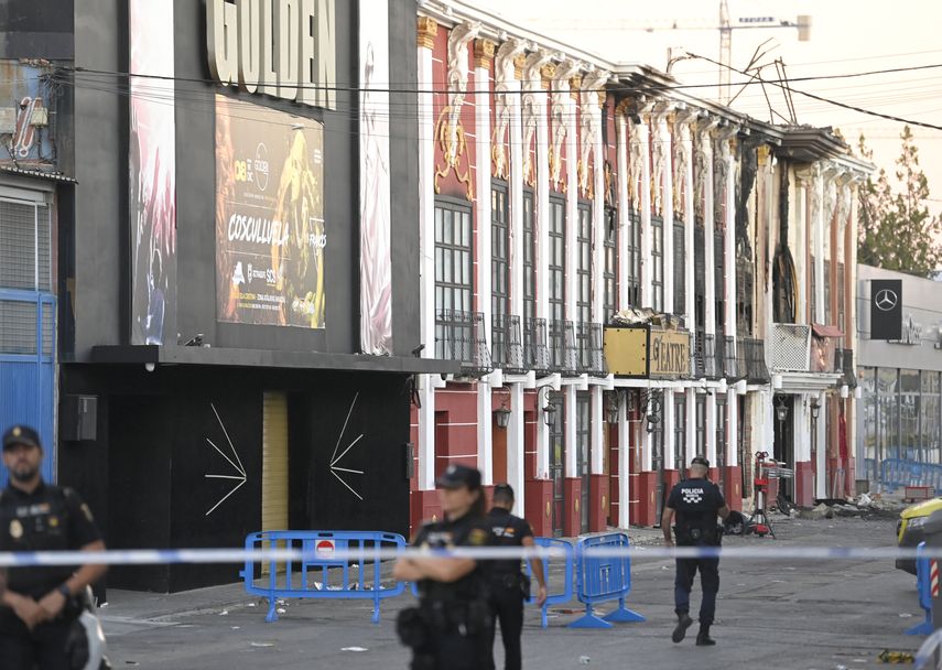 España: discoteca incendiada tenía orden de cierre en 2022