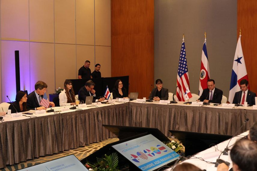 Cumbre de la Alianza para el Desarrollo en Democracia, se celebró en Panamá