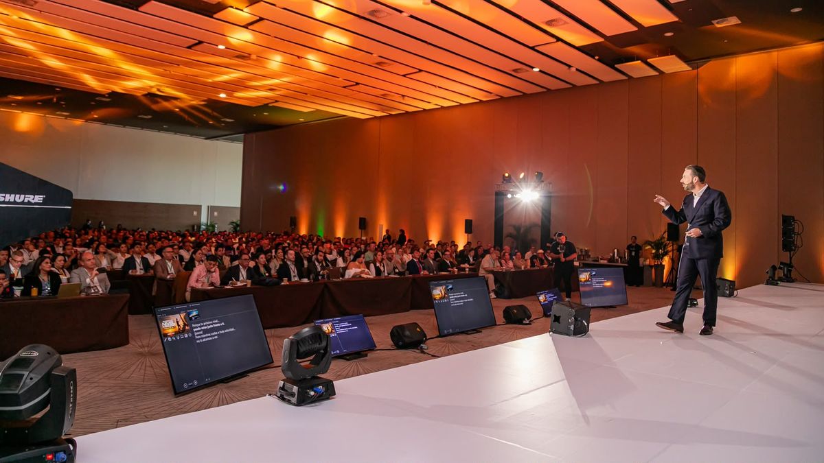 Panamá reúne a cerca de 1,000 empresarios, inversionistas y líderes de negocios de 20 países durante el Cristiano Rico Business Summit 2026, una actividad que, además de concentrar una agenda empresarial, genera movimiento en sectores vinculados al turismo de reuniones. Panamá reúne a cerca de 1,000 empresarios, inversionistas y líderes de negocios de 20 países durante el Cristiano Rico Business Summit 2026, una actividad que, además de concentrar una agenda empresarial, genera movimiento en sectores vinculados al turismo de reuniones.