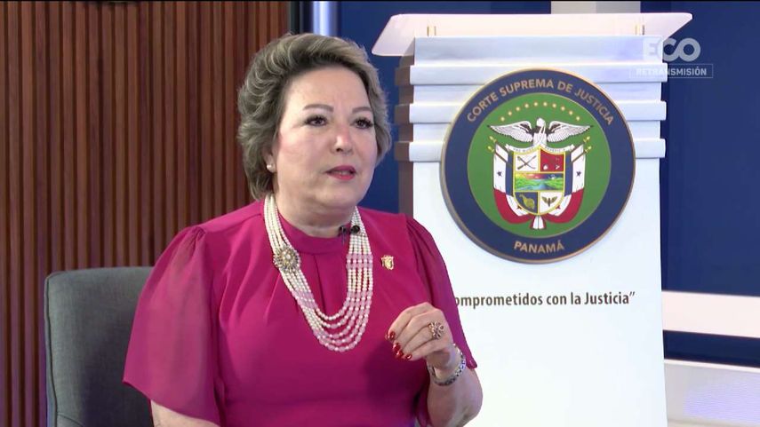 Presidenta de la CSJ, María Eugenia López, justifica aumento salarial para los magistrados