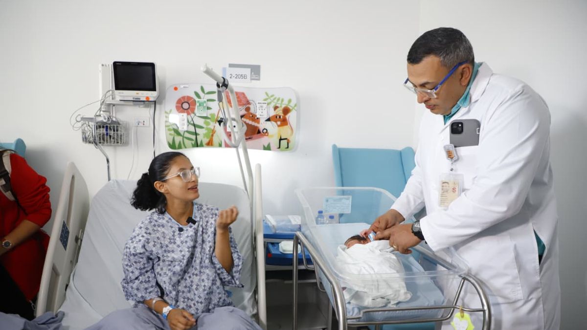 El Hospital Materno, Fetal y Neonatal de la Ciudad de la Salud atiende diariamente entre 50 y 60 pacientes en su servicio de urgencias, de las cuales entre 15 y 20 requieren procedimientos especializados, como ultrasonidos estructurales y consultas de obstetricia de alto riesgo. El Hospital Materno, Fetal y Neonatal de la Ciudad de la Salud atiende diariamente entre 50 y 60 pacientes en su servicio de urgencias, de las cuales entre 15 y 20 requieren procedimientos especializados, como ultrasonidos estructurales y consultas de obstetricia de alto riesgo.