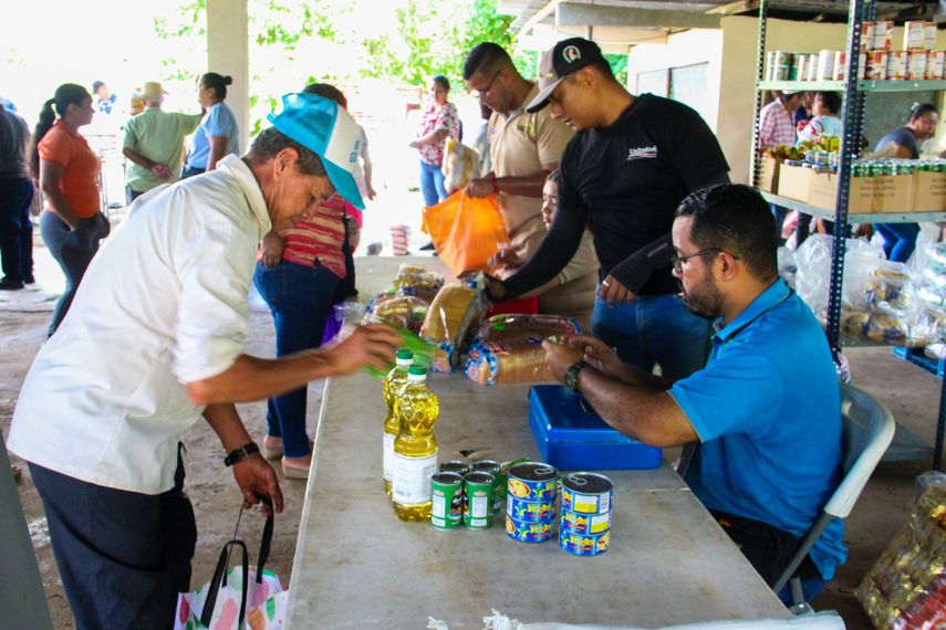 IMA afirma que productos ofrecidos en agroferias cuentan con registro sanitario