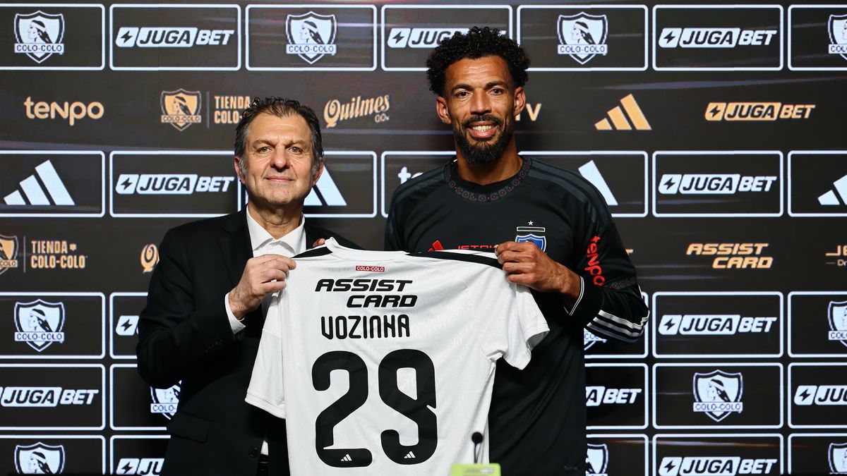 El portero de Cabo Verde, Josimar José Évora Dias Vozinha, figura en el Mundial 2026, afirmó este martes que es un orgullo jugar para Colo Colo y que se siente agradecido por todo lo que pasó en la Copa del Mundo, durante su presentación como refuerzo del equipo líder de la liga chilena. El portero de Cabo Verde, Josimar José Évora Dias Vozinha, figura en el Mundial 2026, afirmó este martes que es un orgullo jugar para Colo Colo y que se siente agradecido por todo lo que pasó en la Copa del Mundo, durante su presentación como refuerzo del equipo líder de la liga chilena.