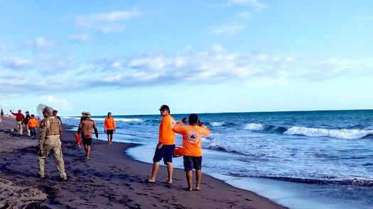 El Sistema Nacional de Protección Civil (Sinaproc) informó que se mantiene un aviso de prevención por oleajes y periodos adversos en el Caribe panameño, vigente desde las 3:00 a.m. del 10 de julio hasta las 11:59 p.m. del 14 de julio de 2026. El Sistema Nacional de Protección Civil (Sinaproc) informó que se mantiene un aviso de prevención por oleajes y periodos adversos en el Caribe panameño, vigente desde las 3:00 a.m. del 10 de julio hasta las 11:59 p.m. del 14 de julio de 2026.