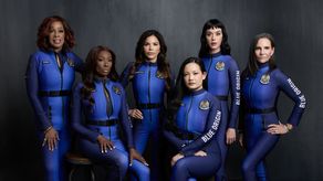 Katy Perry y la novia de Jeff Bezos salen al espacio en un vuelo 100% femenino