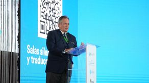 Navarro sobre el cambio climático: Nos estamos acercando al precipicio a toda velocidad