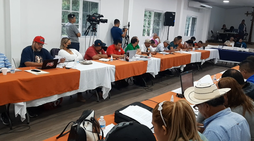 Mesa de diálogo: Cuestionan comisión anticorrupción