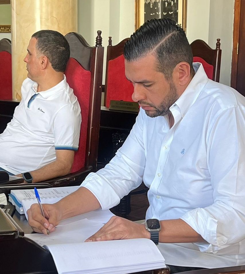 Willie Bermúdez se opone a presupuesto 2024 de la Alcaldía