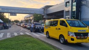 Transportistas de carga de la capital se unen a protestas por alto costo de los combustibles