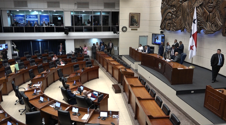 Asamblea discute proyecto que modifica Ley 1 de medicamentos