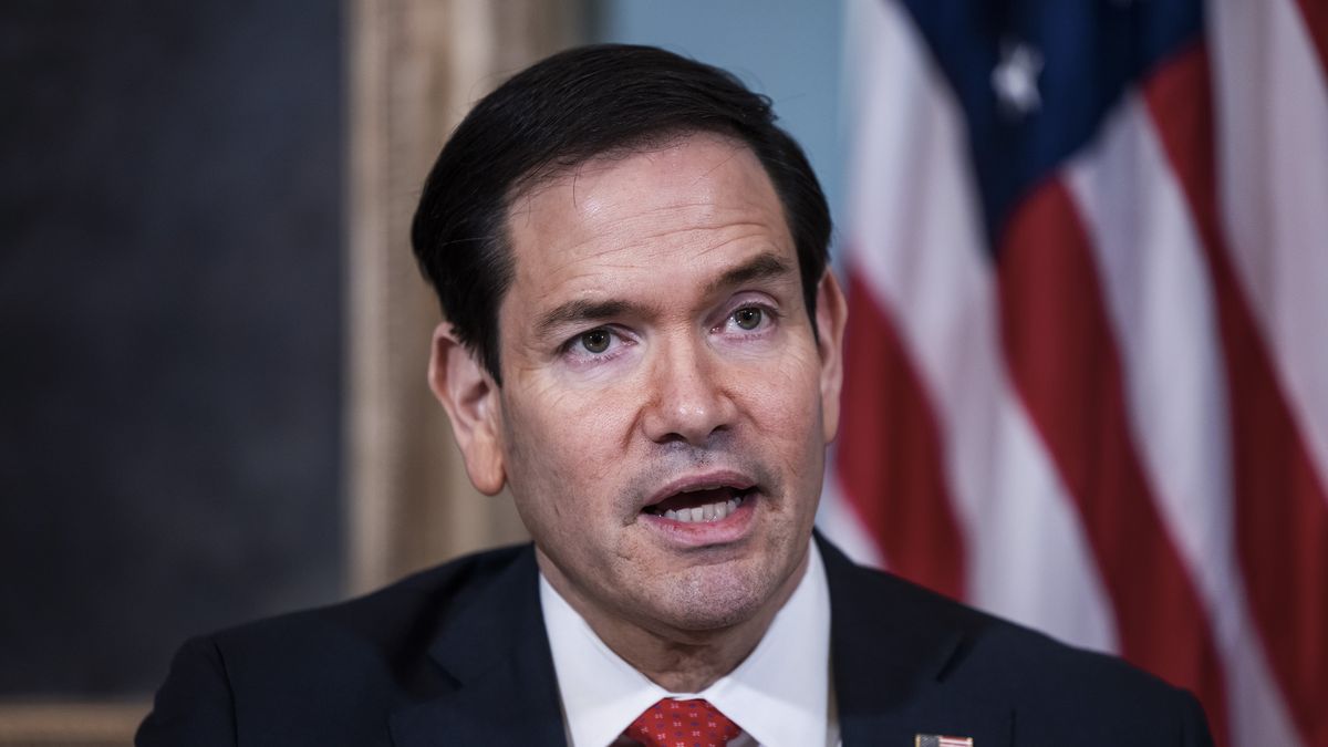 Marco Rubio acusa a Cuba de albergar inteligencia de adversarios de EE.UU. Marco Rubio acusa a Cuba de albergar inteligencia de adversarios de EE.UU.