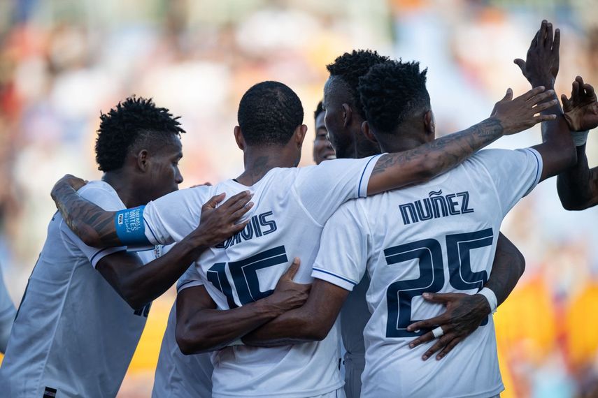 La Selección de Panamá y Cataluña firmaron este miércoles un empate (2-2) en la Nova Creu Alta de Sabadell, con tantos de Ferran Jutglà y Carles Aleñá para el conjunto de Gerard López y dianas de Éric Davis y Freddy Gondola para el combinado de Thomas Christiansen. La Selección de Panamá y Cataluña firmaron este miércoles un empate (2-2) en la Nova Creu Alta de Sabadell, con tantos de Ferran Jutglà y Carles Aleñá para el conjunto de Gerard López y dianas de Éric Davis y Freddy Gondola para el combinado de Thomas Christiansen.