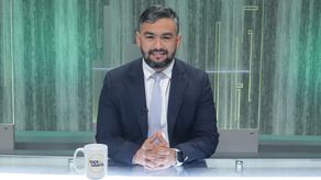 Luis Duke invita a Betserai Richards a abandonar Vamos