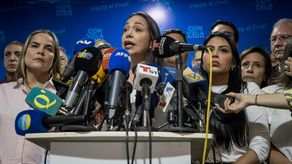 Opositora venezolana Machado denuncia brutal represión contra copartidarios
