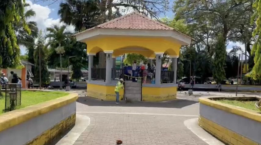Poco a poco avanzan los trabajos de mejoramiento del parque Manuel Amador Guerrero de La Concepción