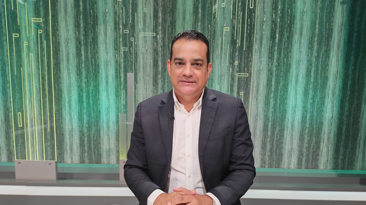 Luis Carles pide un solo salario mínimo: No puedes pagar distinto por el mismo trabajo Luis Carles pide un solo salario mínimo: No puedes pagar distinto por el mismo trabajo