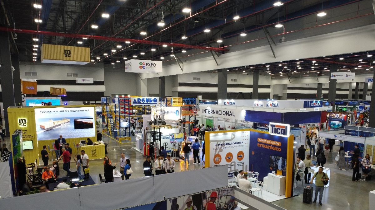 Las ferias de la CCIAP reúnen a empresas, compradores internacionales y delegaciones comerciales. Las ferias de la CCIAP reúnen a empresas, compradores internacionales y delegaciones comerciales.
