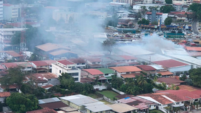 Bomberos atienden incendio registrado en una bodega en Vista Hermosa