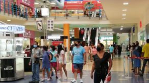 Reducción de salario no impulsa economía de Panamá