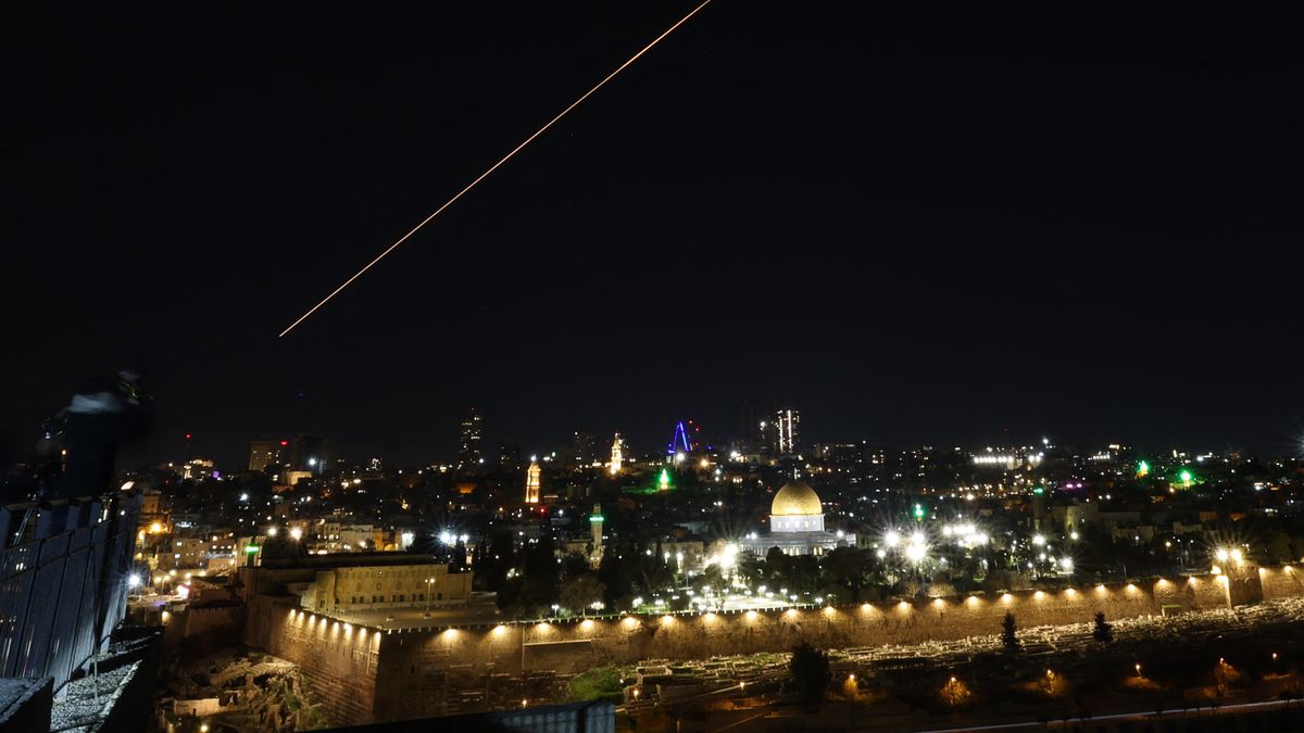 La República de Panamá condenó “en los términos más enérgicos” los ataques con misiles lanzados por la República Islámica de Irán contra Estados del Golfo, acciones que —según el pronunciamiento oficial— han afectado territorios de Qatar, Bahréin, los Emiratos Árabes Unidos, Arabia Saudita y Kuwait. La República de Panamá condenó “en los términos más enérgicos” los ataques con misiles lanzados por la República Islámica de Irán contra Estados del Golfo, acciones que —según el pronunciamiento oficial— han afectado territorios de Qatar, Bahréin, los Emiratos Árabes Unidos, Arabia Saudita y Kuwait.