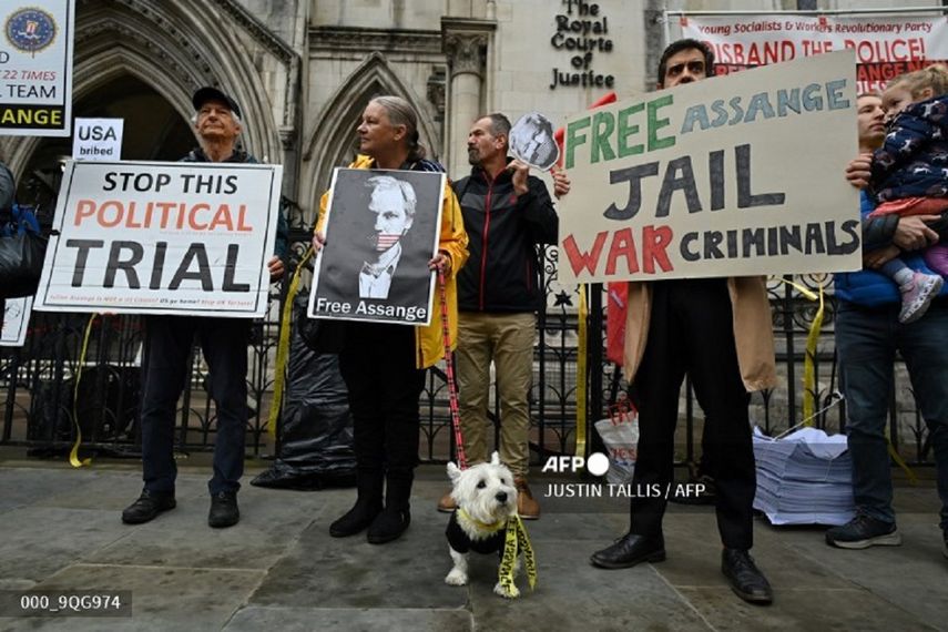 Julian Assange podrá contraer matrimonio en la cárcel