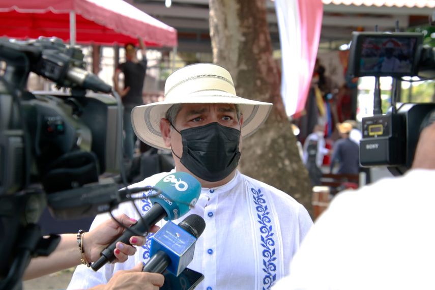 Minsa: Ministro no duda de aumento de casos por festividades