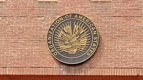 OEA condena irrupción de Ecuador en Embajada de México en Quito