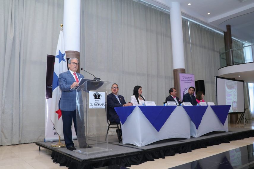 Inicia en Panamá la IV Jornada de Investigación Odontológica Clínica e Interdisciplinaria