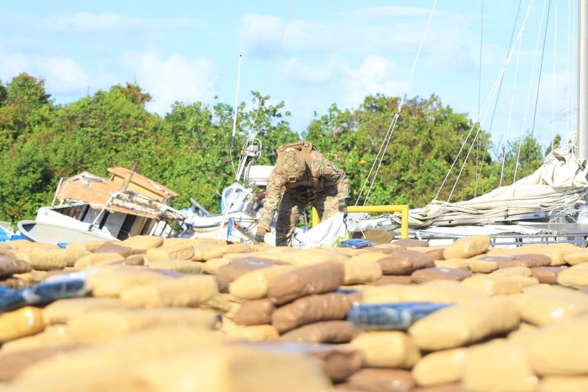 Las incautaciones de drogas se han registrado en distintos puntos estratégicos del país.