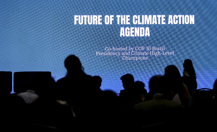 Greenpeace Brasil considera que la Semana del Clima, que se celebra en Ciudad Panamá hasta este viernes, es una "oportunidad" para que los países comiencen a desarrollar un "plan de acción para poner fin a la deforestación" en 2030, que podría ser acogido en la COP30 de Belém en noviembre próximo. Greenpeace Brasil considera que la Semana del Clima, que se celebra en Ciudad Panamá hasta este viernes, es una "oportunidad" para que los países comiencen a desarrollar un "plan de acción para poner fin a la deforestación" en 2030, que podría ser acogido en la COP30 de Belém en noviembre próximo.