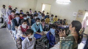 Irán e India cierran escuelas y universidades por el coronavirus