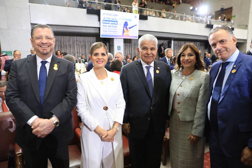 Mulino asistió a la toma de posesión del nuevo presidente de Chile, José Antonio Kast