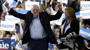 Bernie Sanders lidera cómodamente las primarias de California